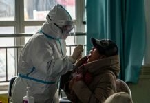 China locks down part of province outside Beijing as coronavirus cases spike China locks down part of province outside Beijing as coronavirus cases spike