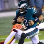 Eagles’ Jalen Hurts scores two rushing TDs in first half Eagles' Jalen Hurts scores two rushing TDs in first half