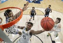 Updated March Madness bracket: 7 teams in Elite Eight hail from west of Mississippi River Updated March Madness bracket: 7 teams in Elite Eight hail from west of Mississippi River